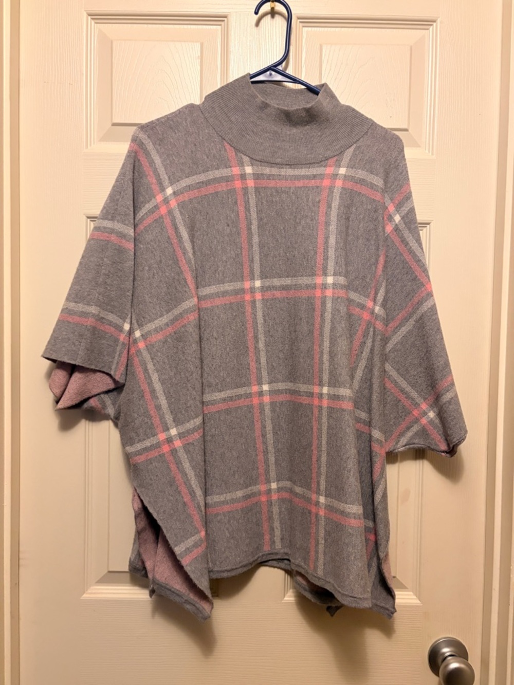 Max Studio Gray Sweater with Pink Stripes